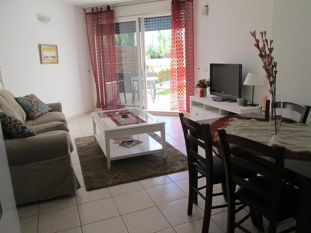 Michelle Suites Herzelia Pituach 객실 사진
